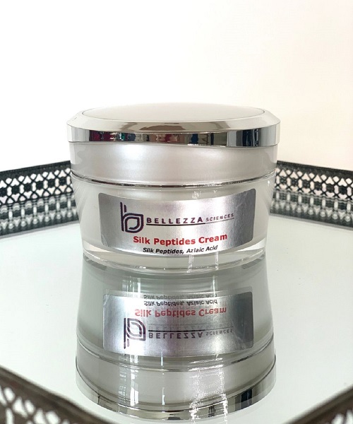 Yena's Product Image